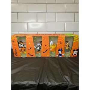 Disney Halloween Set of 4 16oz Glasses with Mickey Donald Minnie and Pluto